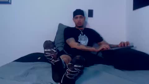  ONLYFANS   online show from 09.19.25