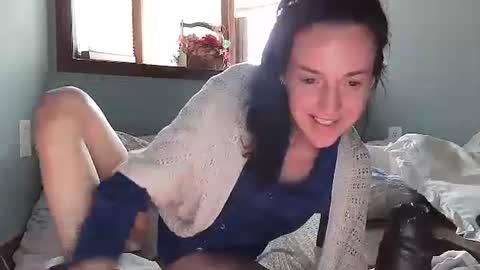 Snapshot of lilrosiedoll chatting on 03.04.25 Lilrosiedoll online show from 03.04.25