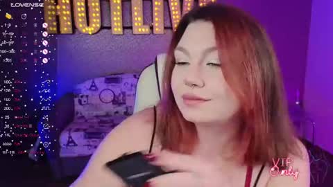Snapshot of lilumytrend chatting on 07.18.26 Lilu online show from 07.18.26