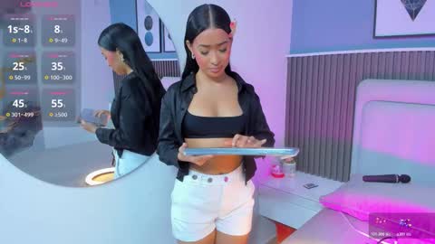  lily  online show from 10.31.25