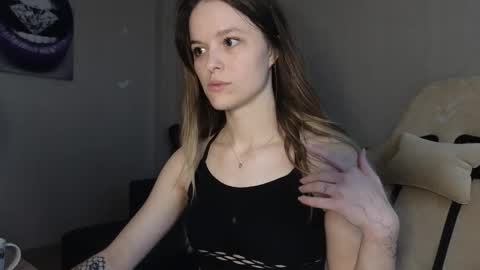 Snapshot of lily_and_jake chatting on 11.07.25 lily_and_jake online show from 11.07.25