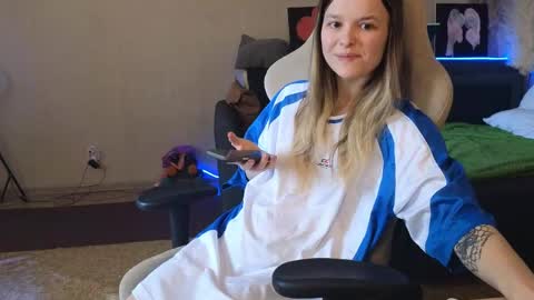 lily_and_jake online show from 04.18.26