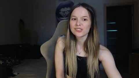 Snapshot of lily_and_jake chatting on 05.18.26 lily_and_jake online show from 05.18.26