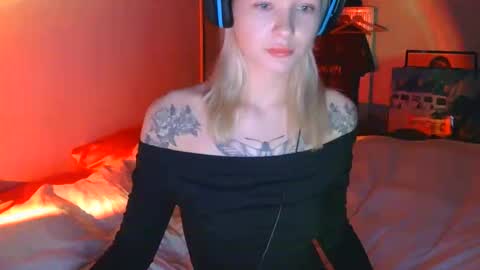 lily_angel777 online show from 01.18.26