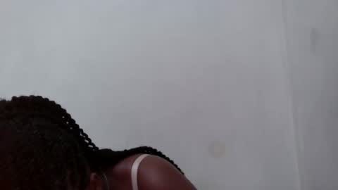 lily_cruise online show from 09.13.25