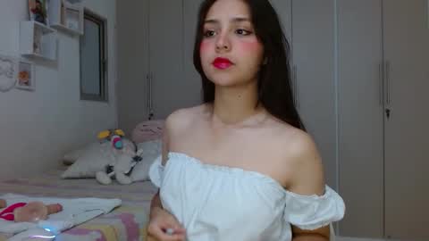 Snapshot of lily_crushx chatting on 11.02.25 Lirio online show from 11.02.25