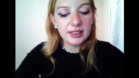 lily_ember online show from 09.18.25