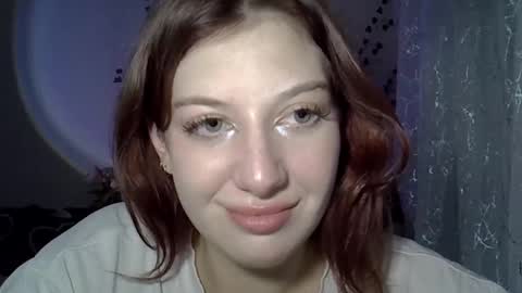 Snapshot of lily_ember chatting on 11.05.25 lily_ember online show from 11.05.25