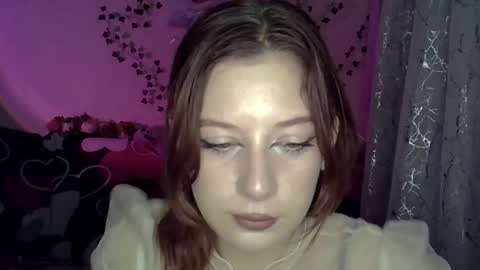 Snapshot of lily_ember chatting on 11.17.25 lily_ember online show from 11.17.25