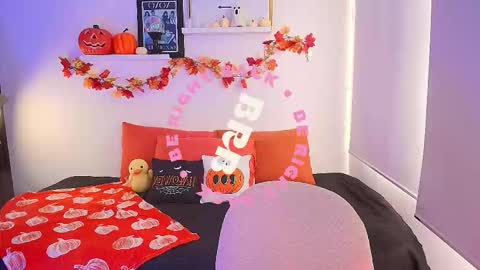 just lily online show from 10.29.25