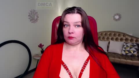 Lily online show from 01.16.25