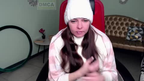 Lily online show from 01.22.25