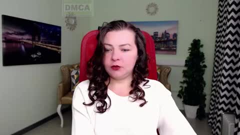 Lily online show from 04.18.26