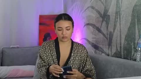Lily online show from 03.04.25