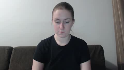 lily_love_x online show from 12.05.24
