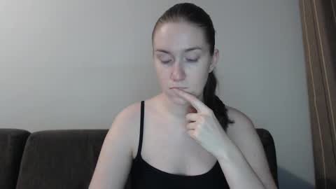 lily_love_x online show from 12.11.24