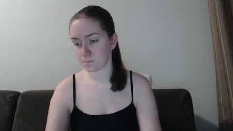 lily_love_x online show from 12.14.24