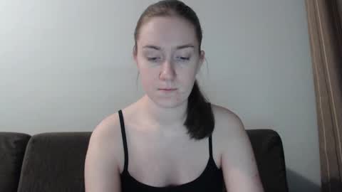 lily_love_x online show from 12.15.24