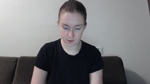 lily_love_x online show from 02.07.25
