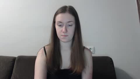 lily_love_x online show from 02.13.25
