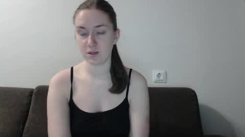 lily_love_x online show from 02.14.25