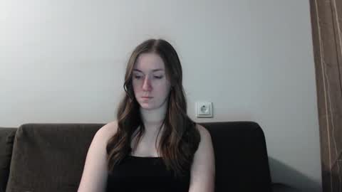 lily_love_x online show from 02.18.25