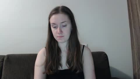lily_love_x online show from 02.20.25