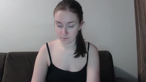 lily_love_x online show from 02.23.25