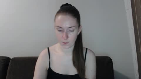lily_love_x online show from 09.10.25