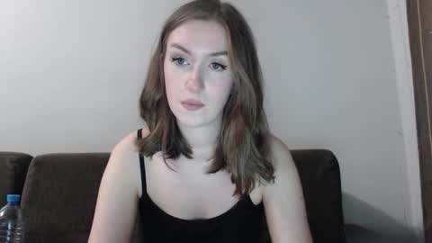 lily_love_x online show from 09.15.25