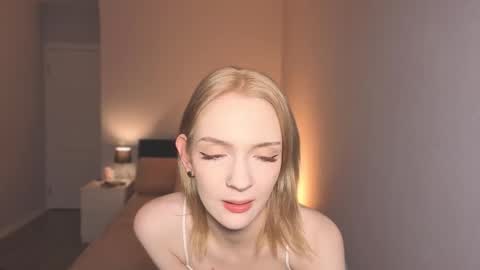 Lily online show from 03.21.26