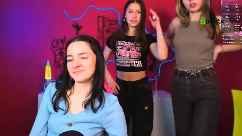 Lily online show from 03.29.26