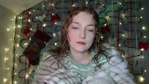 small lily online show from 12.22.25