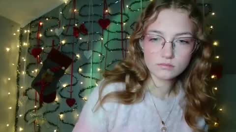 small lily online show from 01.13.26