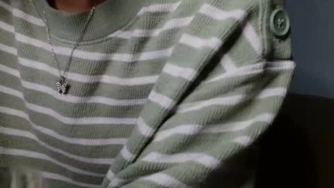 small lily online show from 04.08.26