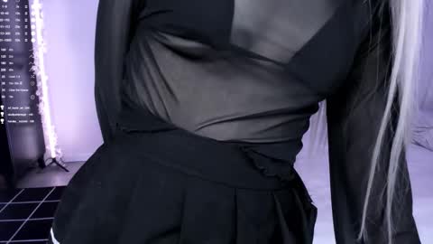 Lily online show from 03.05.25