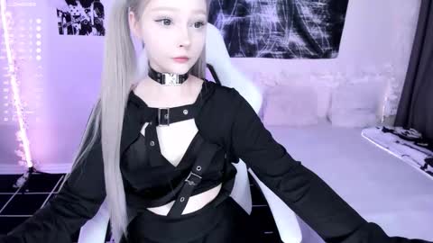 Lily online show from 01.15.26