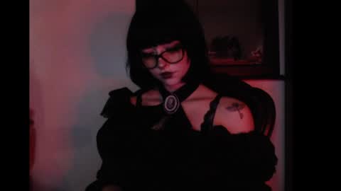 Snapshot of lilyimp chatting on 08.09.26 LUka online show from 08.09.26