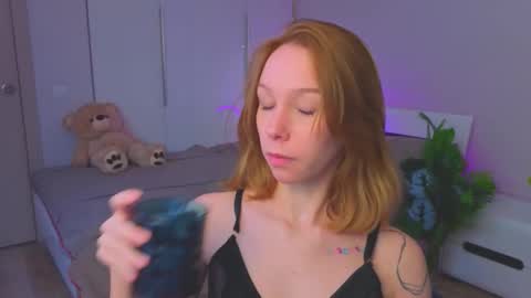 lilylisy online show from 11.21.25