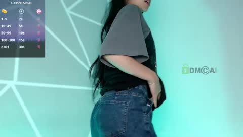 Liliana louise online show from 12.12.24