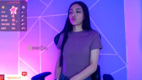 Liliana louise online show from 11.06.25