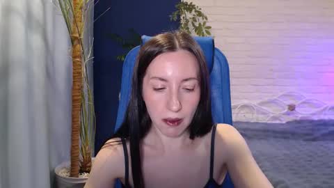 Lily online show from 09.29.25