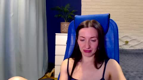 Lily online show from 04.20.26