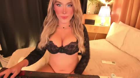 Snapshot of lilymonstercock chatting on 07.03.26 IM YOUR TRUE GODESS Lilymonstercock online show from 07.03.26