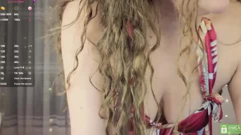 Snapshot of lilyrose1_ chatting on 05.27.26 You can call me Li ... online show from 05.27.26