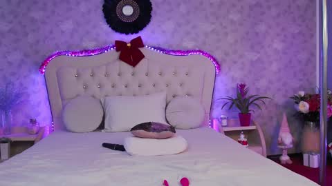      online show from 12.22.24