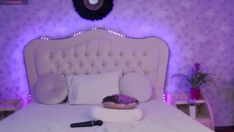      online show from 01.09.25