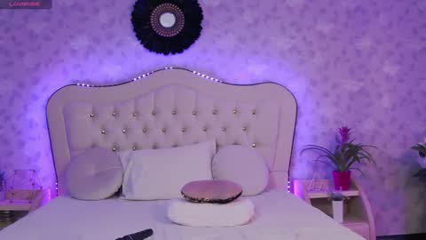      online show from 01.10.25