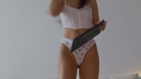 Lily online show from 10.15.25