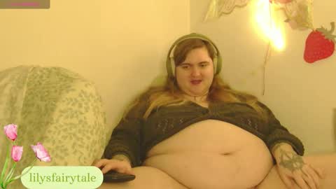 Snapshot of lilysfairytale chatting on 03.14.26 lily belle online show from 03.14.26